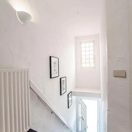 North Spacious 2 Bedroom