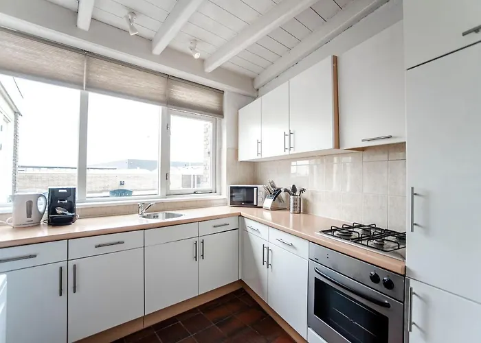 North Spacious 2 Bedroom Appartement Zandvoort