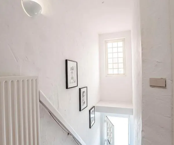 North Spacious 2 Bedroom